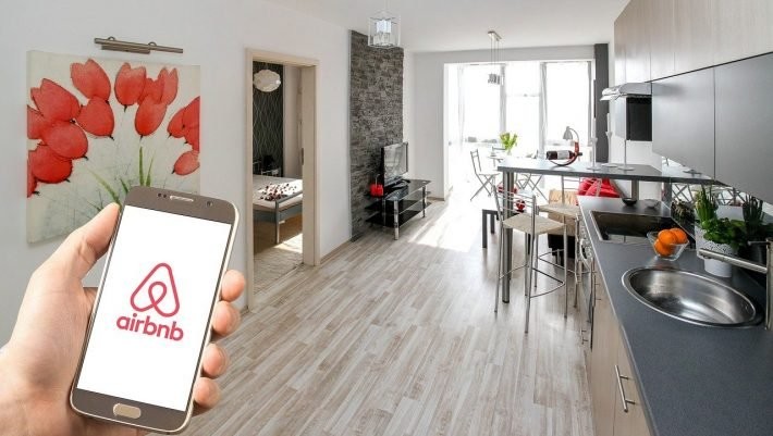 airbnb-710x401.jpg