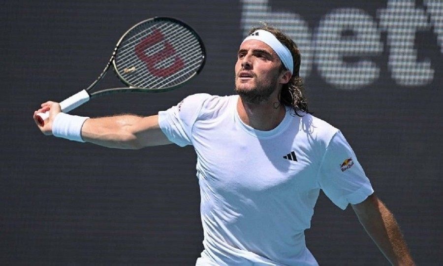 tsitsipas-4.jpg