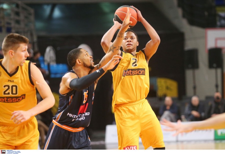 frazier aek promitheas.jpg