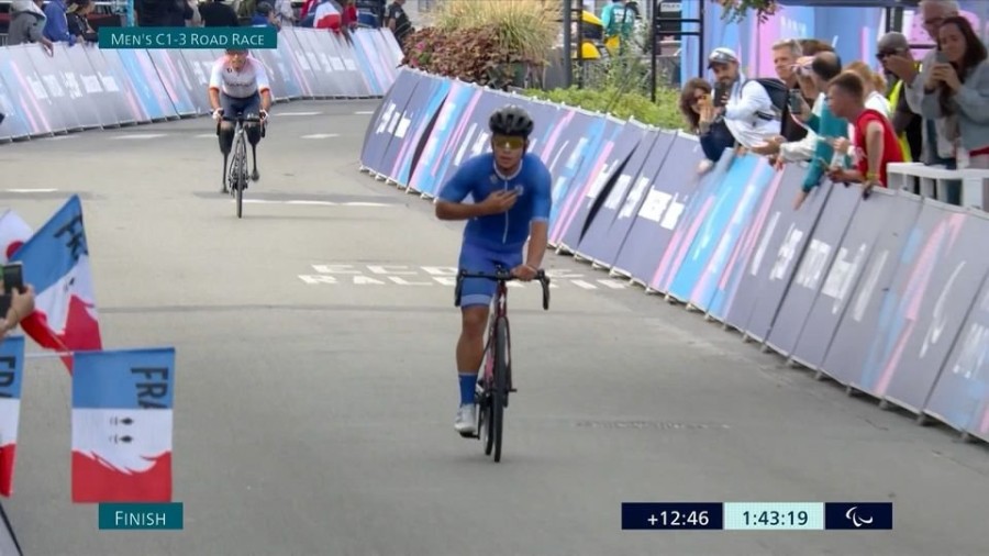 profile_player-960x540 (1).jpg