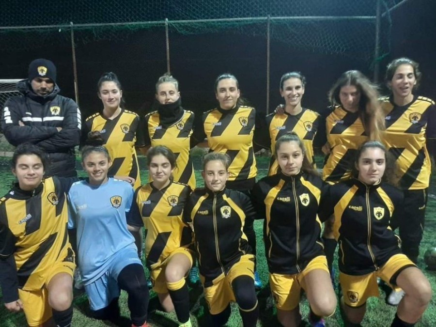 aek-futsal-salas-women-gynaikes-ginaikes-team-omada-omadiki1.jpg