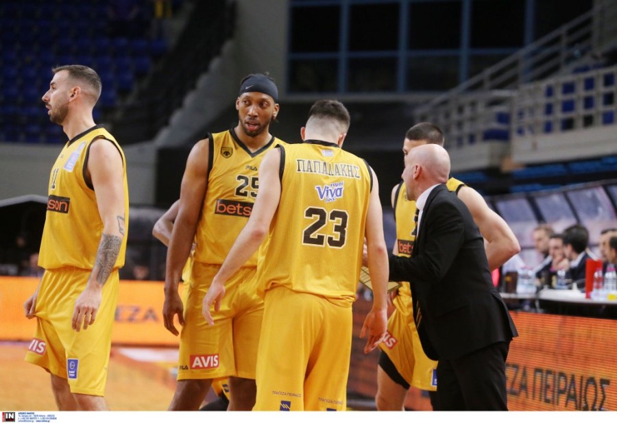 aek kantzouris players.jpg