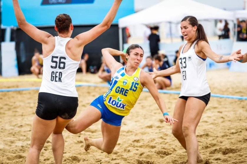 beach handball.jpg