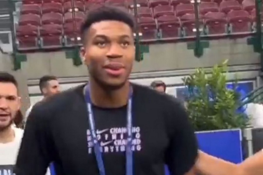 giannis.jpg