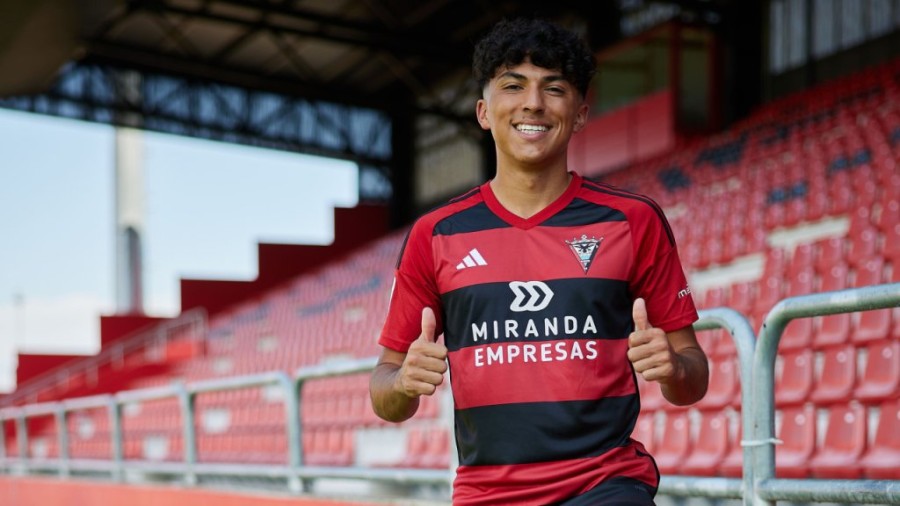 b99b37cd34d54bacb65503ab44959c89.jfif