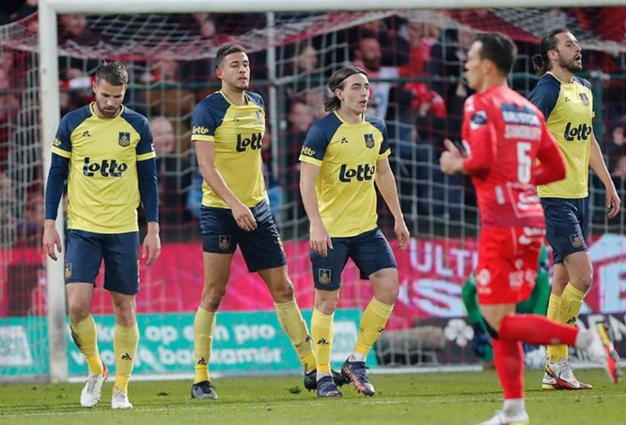 ΣΕΝ ΖΙΛΟΥΑΖ.JPG