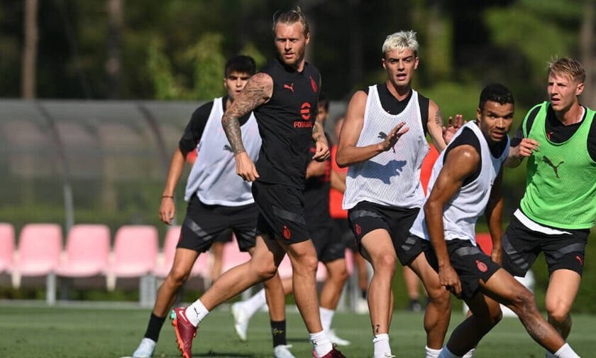 simon-kjaer-milan-training-maldini-2022-07-18.jpg