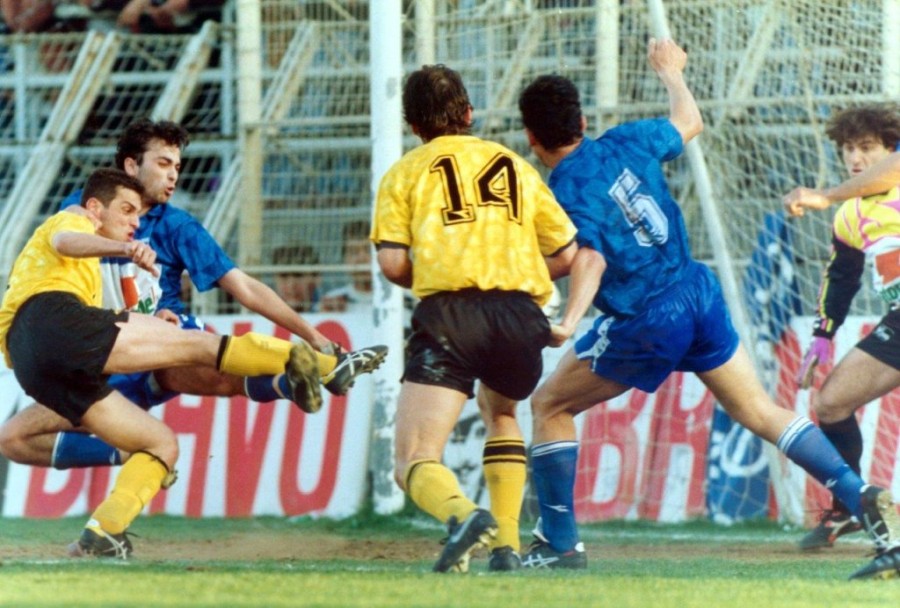 1992_93_ionikos_aek2.jpg