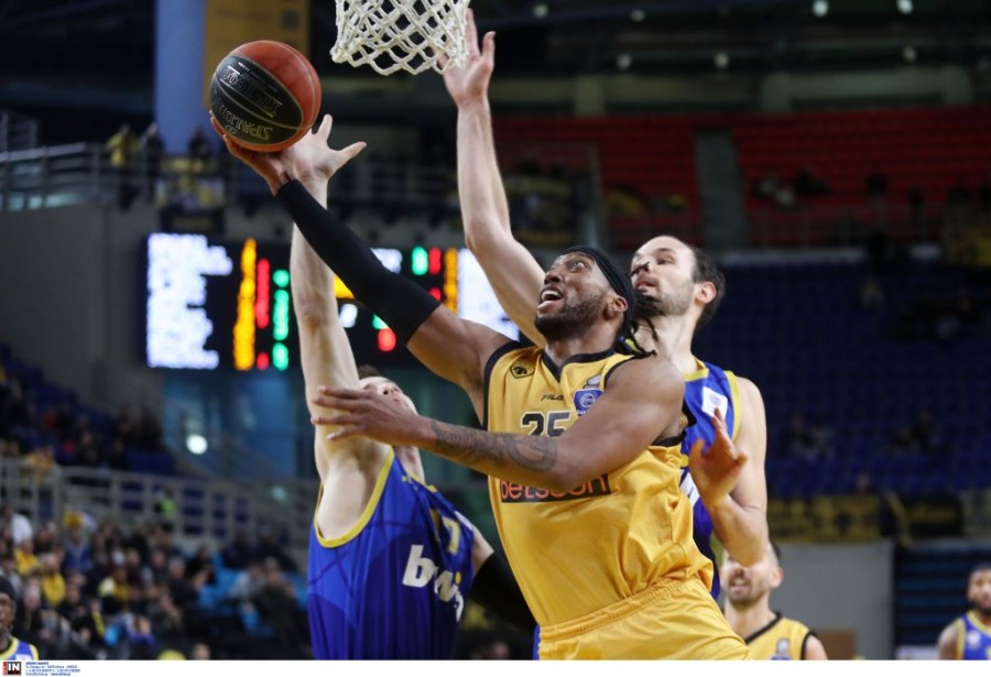 mitchell aek peristeri.jpg