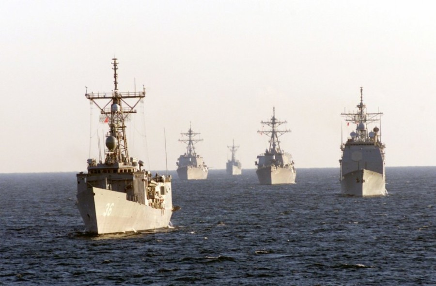 warships_ships_battle_ships_usa_military_sea_force_army-1360845.jpg