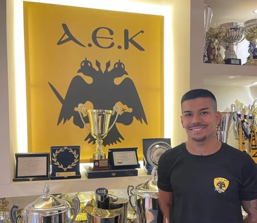 aek-seji-vitinho-futsal.jpg
