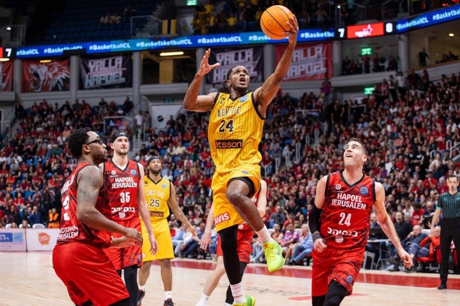 williams hapoel jerusalem aek.jpg