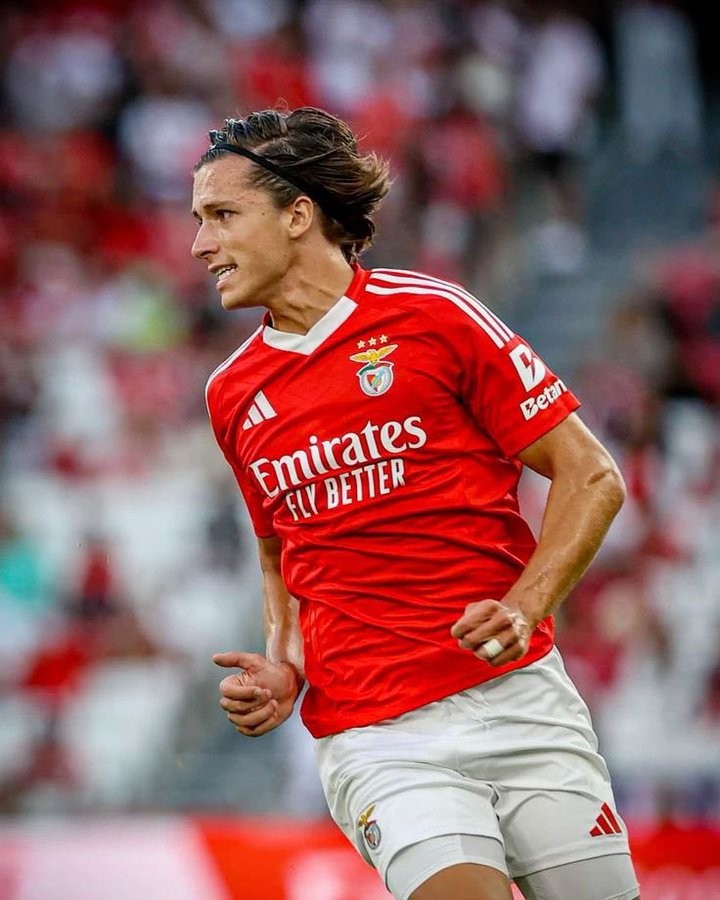 GrQyQ4IWkAAtI2Q.jfif