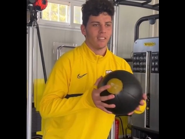 Χωρίς τίτλο.jpg