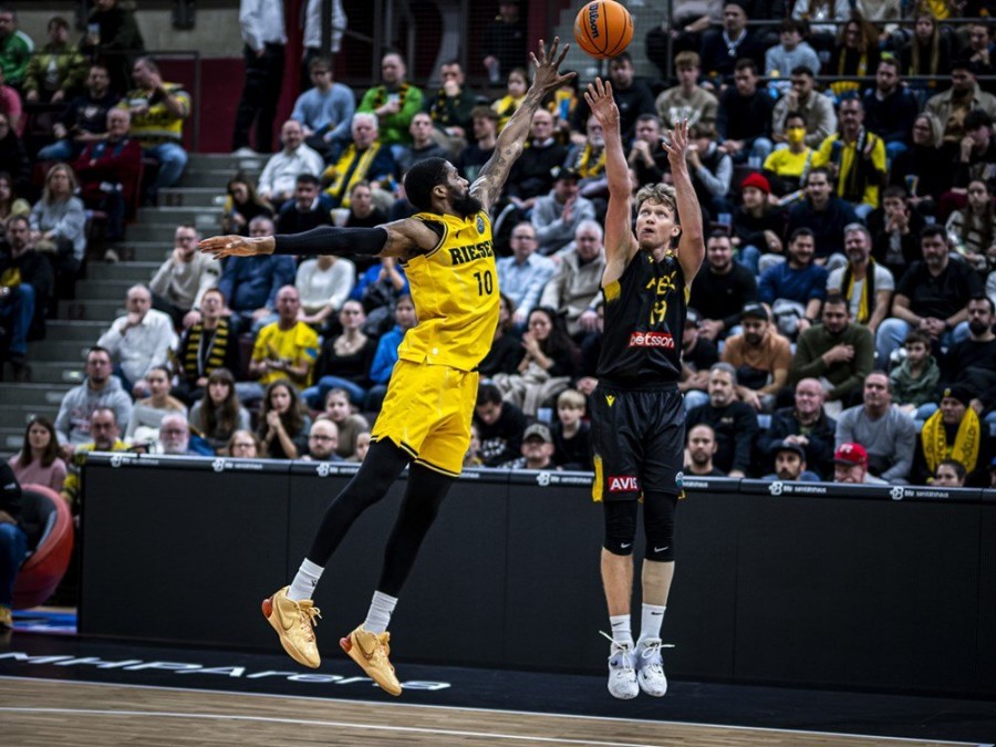 kuzminskas ludwigsburg aek.jpg