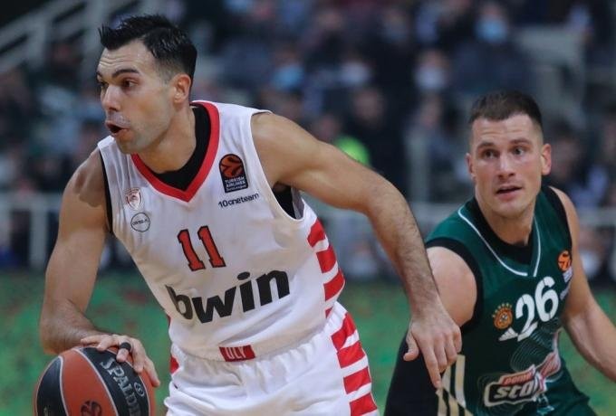 kostas-sloukas-olympiacos-panathinaikos-euroleague.jpg