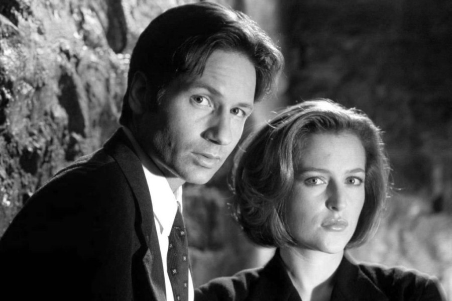 X-Files-0e6bb76d7a234ed7bb077d15e9643400.jpg