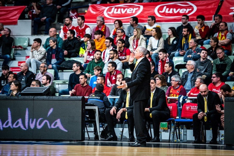 zouros murcia aek.jpg