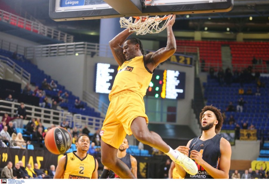 mcgriff aek dunk.jpg