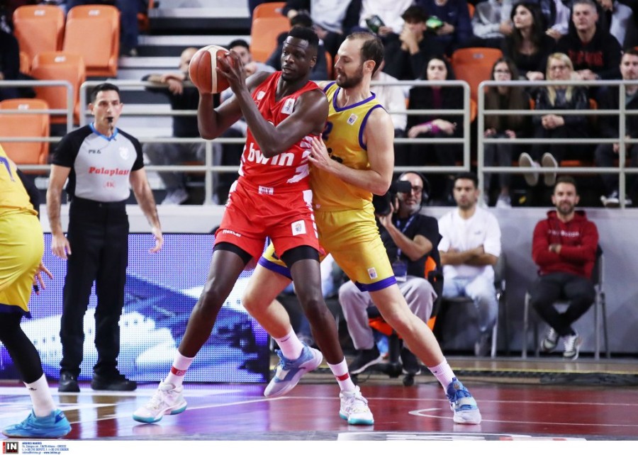 peristeri olympiakos telikos kypellou.jpg