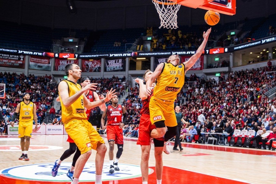 flionis hapoel jerusalem aek.jpg