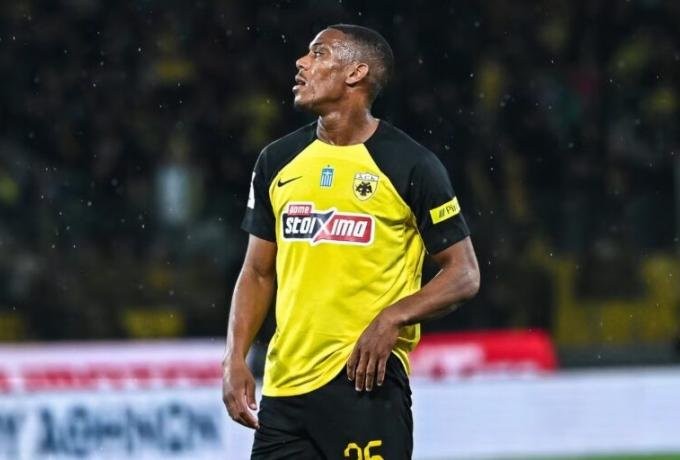 anthony-martial-aek-athens_11zon-1024x512.jpg