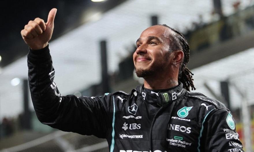 1-lewis-hamilton-legend_174205.jpg