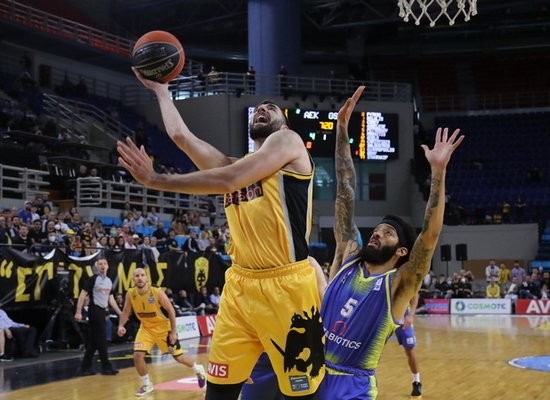 Kouzeloglou080522 B.jpg