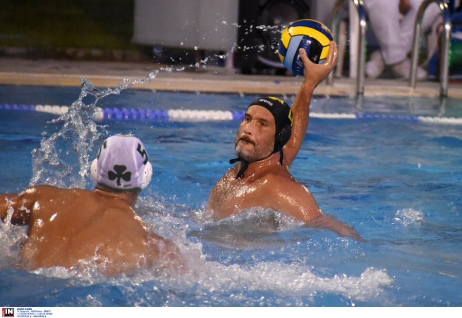 mens water polo pao aek.jpg