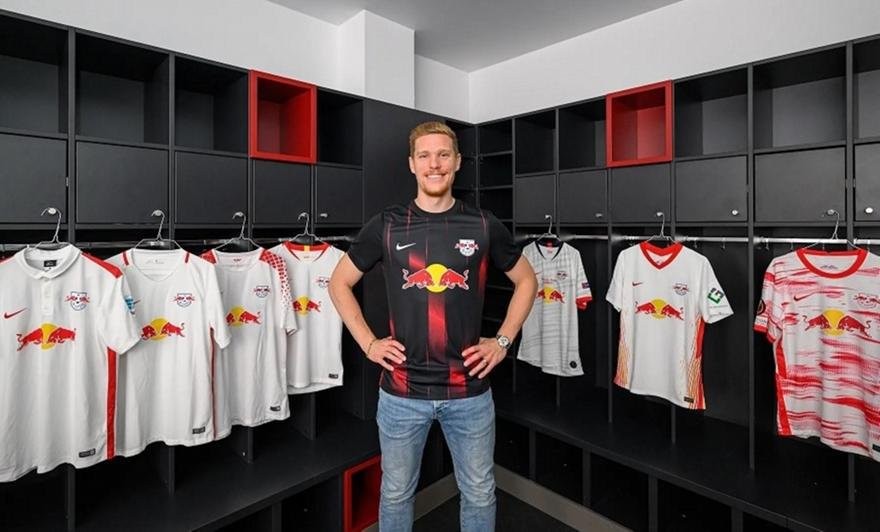 halstenberg_163943 (1).jpg