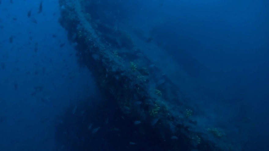 navagio2treisierarxes